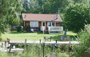 2 Bedroom Cozy Home In Sjötorp, Sjötorp